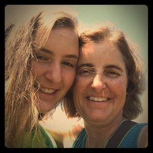 Meet your Posher, Debbie